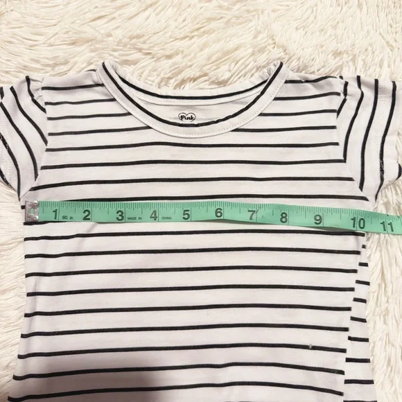Toddler Girls Black and White Striped Tee - Picture 3 of 5